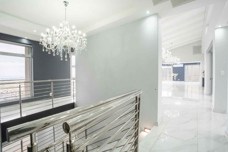 5 Bedroom Property for Sale in Fairhaven Country Estate Western Cape